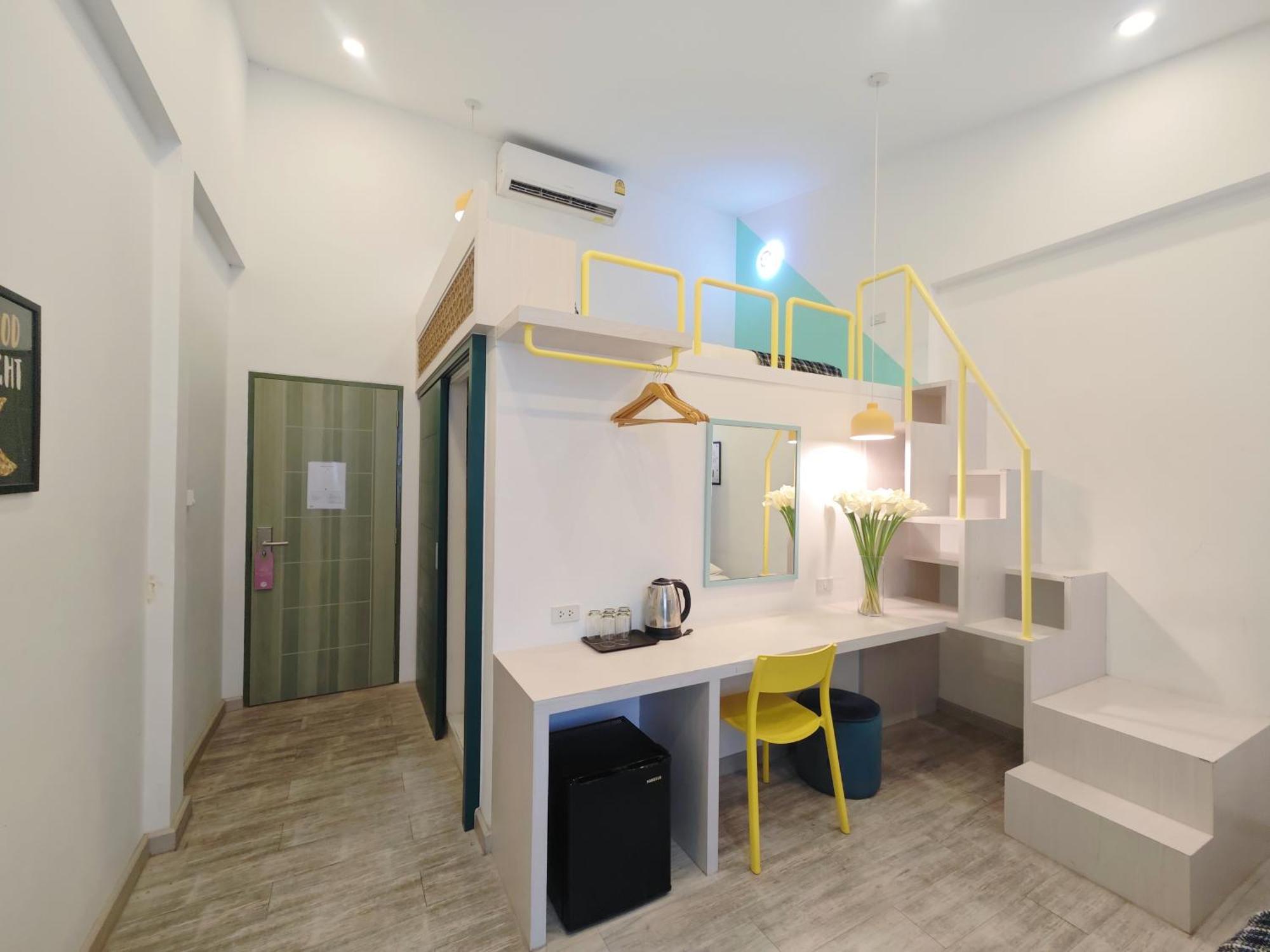 Ostay Asoke Bangkok Makkasan Buitenkant foto