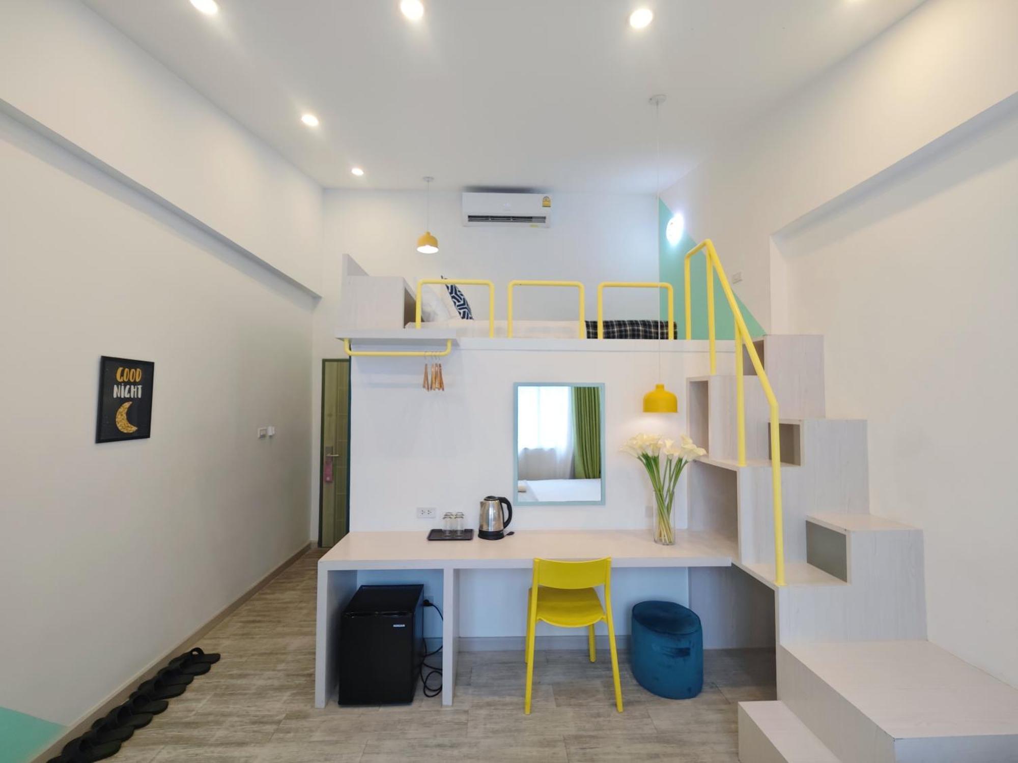 Ostay Asoke Bangkok Makkasan Buitenkant foto