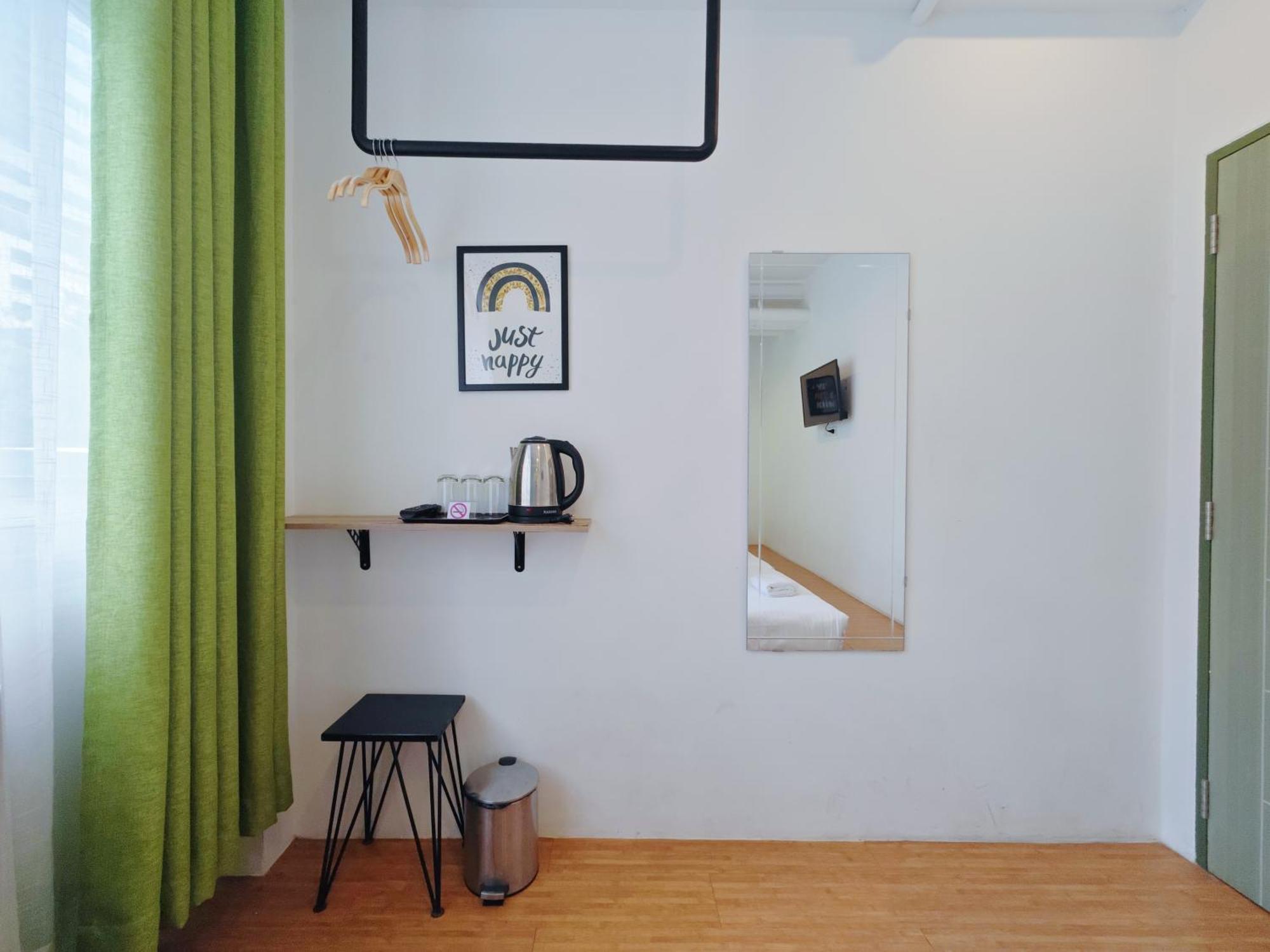 Ostay Asoke Bangkok Makkasan Buitenkant foto